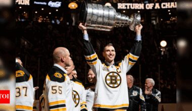 Zdeno Chara returns to Boston Bruins as mentor and hockey operations advisor | NHL News
