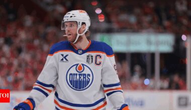 NHL trade rumors: NHL insider hints at what type of contract Connor McDavid might be looking for with the Edmonton Oilers | NHL News