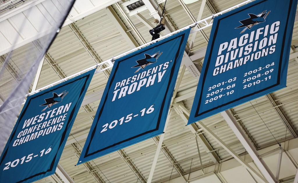 San Jose Sharks take down incorrect Presidents’ Trophy banner at SAP Center