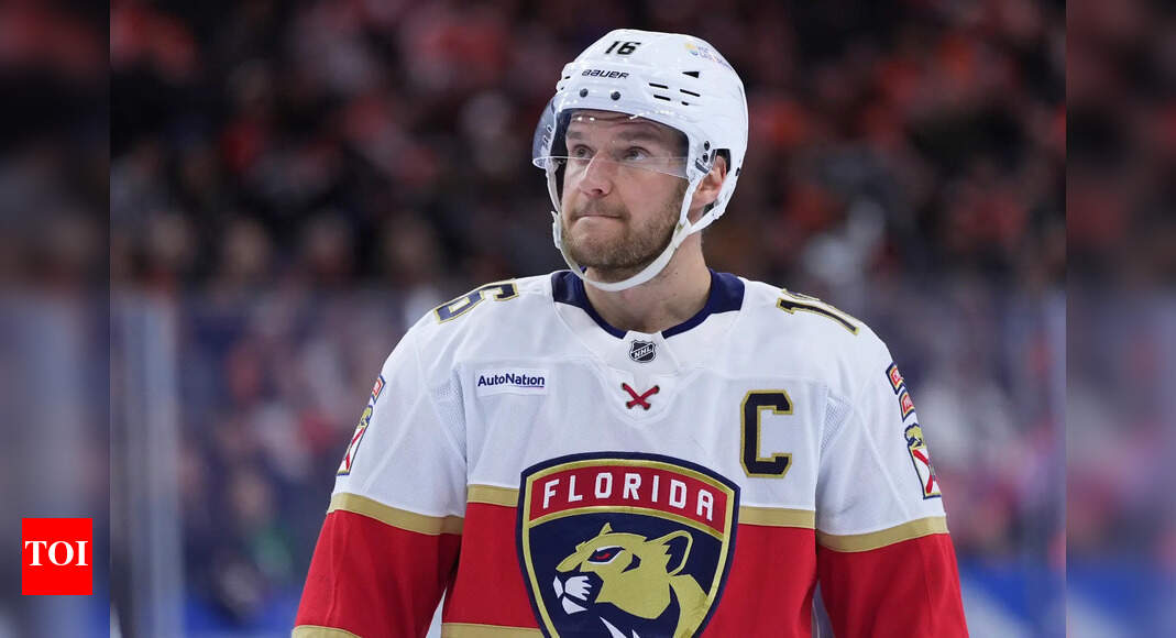 Injury Update: Aleksander Barkov suffers a major knee injury, Florida Panthers captain expected out for months | NHL News