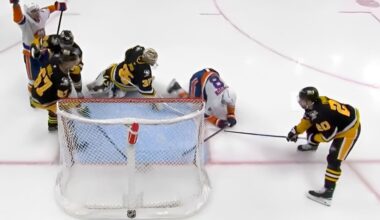 Crashing Down. Sullivan, Vets Rip Team Effort