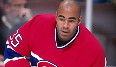 Former Canadiens Enforcer Shocks Fans with Hockey Comeback at 53