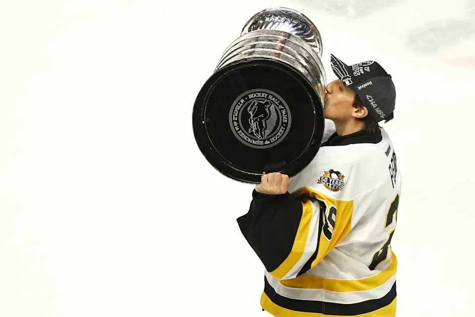 Pittsburgh Penguins goalie Marc-Andre Fleury (29) skates with the Stanley Cup after defeating the Nashville Predators in game six of the 2017 Stanley Cup Final at Bridgestone Arena. Aaron Doster-USA TODAY SportsAaron Doster-Imagn Images