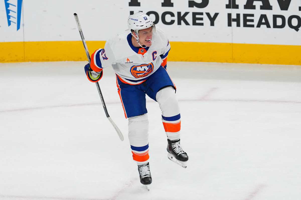 Anders Lee Islanders