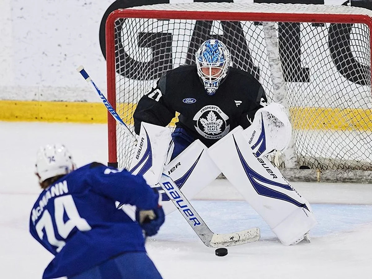 Scott Laughton’s frankness a breath of fresh air as Maple Leafs hit the ice