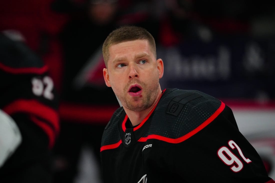 Evgeny Kuznetsov Nearing Decision to Sign with Two NHL Teams