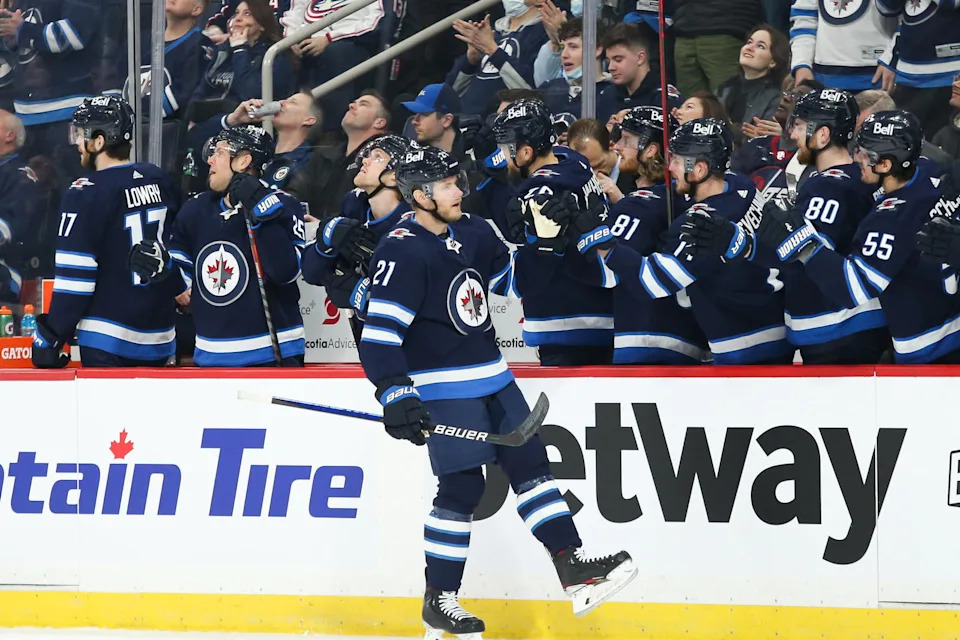 Dominic Toninato (© Terrence Lee-Imagn Images)