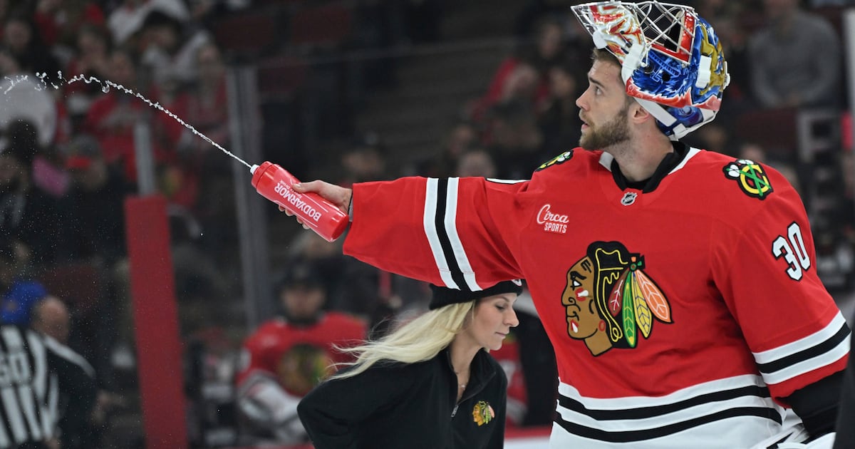 Chicago Blackhawks, Spencer Knight agree to three-year, $17.49 million deal