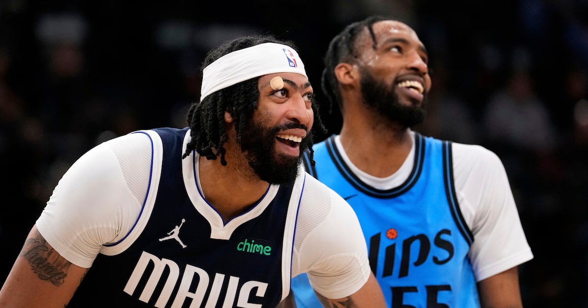 See what NFL team Mavericks’ Anthony Davis roots for and why