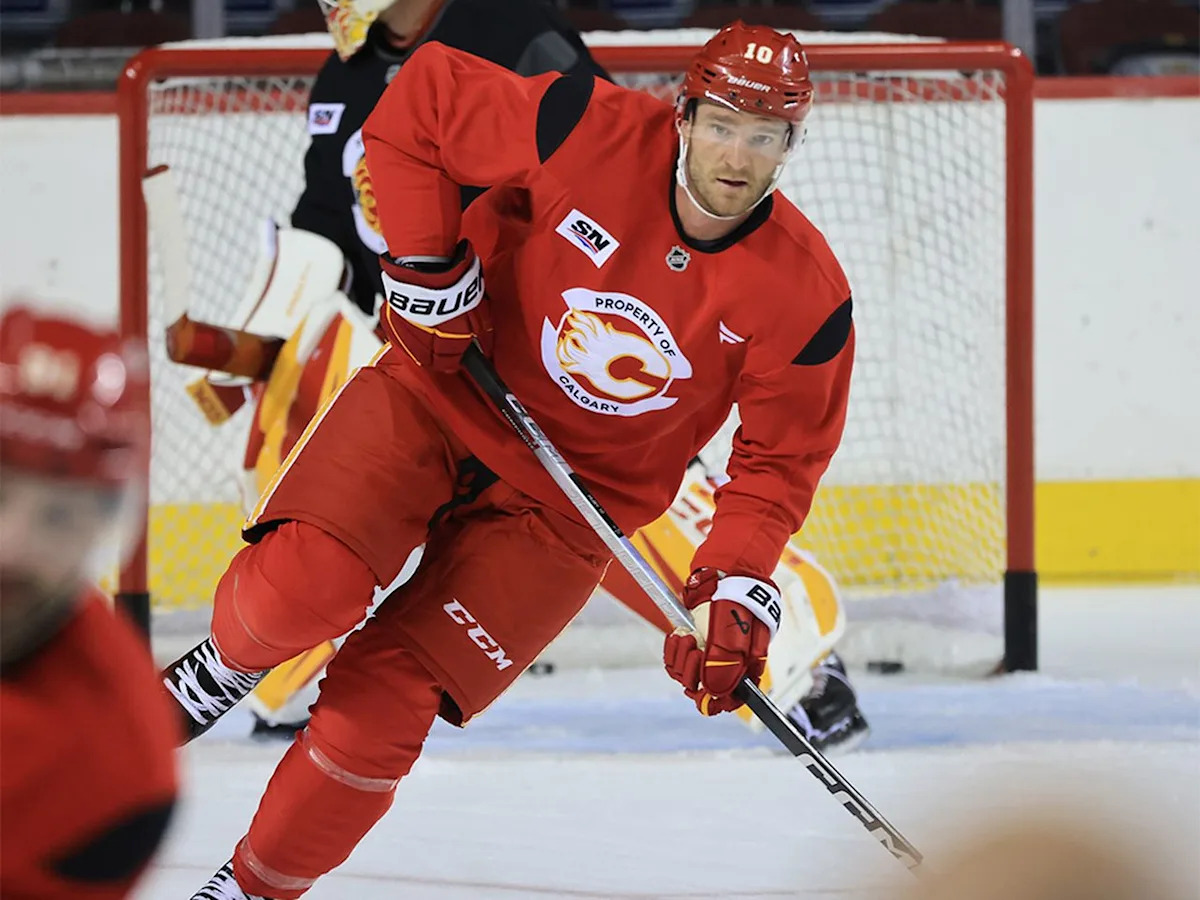 Jonathan Huberdeau 2.0? Calgary Flames winger feels different heading into 2025-26 season