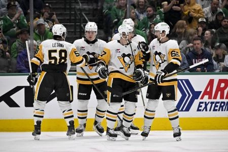 Apr 5, 2025; Dallas, Texas, USA; Pittsburgh Penguins defenseman Kris Letang (58) and ight wing Rutger McGroarty (2) and center Evgeni Malkin (71) and defenseman Erik Karlsson (65) celebrate after Penguins center Sidney Crosby (87) scores a power play goal against the Dallas Stars during the first period at the American Airlines Center. Mandatory Credit: Jerome Miron-Imagn Images Apr 5, 2025; Dallas, Texas, USA; Pittsburgh Penguins defenseman Kris Letang (58) and ight wing Rutger McGroarty (2) and center Evgeni Malkin (71) and defenseman Erik Karlsson (65) celebrate after Penguins center Sidney Crosby (87) scores a power play goal against the Dallas Stars during the first period at the American Airlines Center. Mandatory Credit: Jerome Miron-Imagn Images