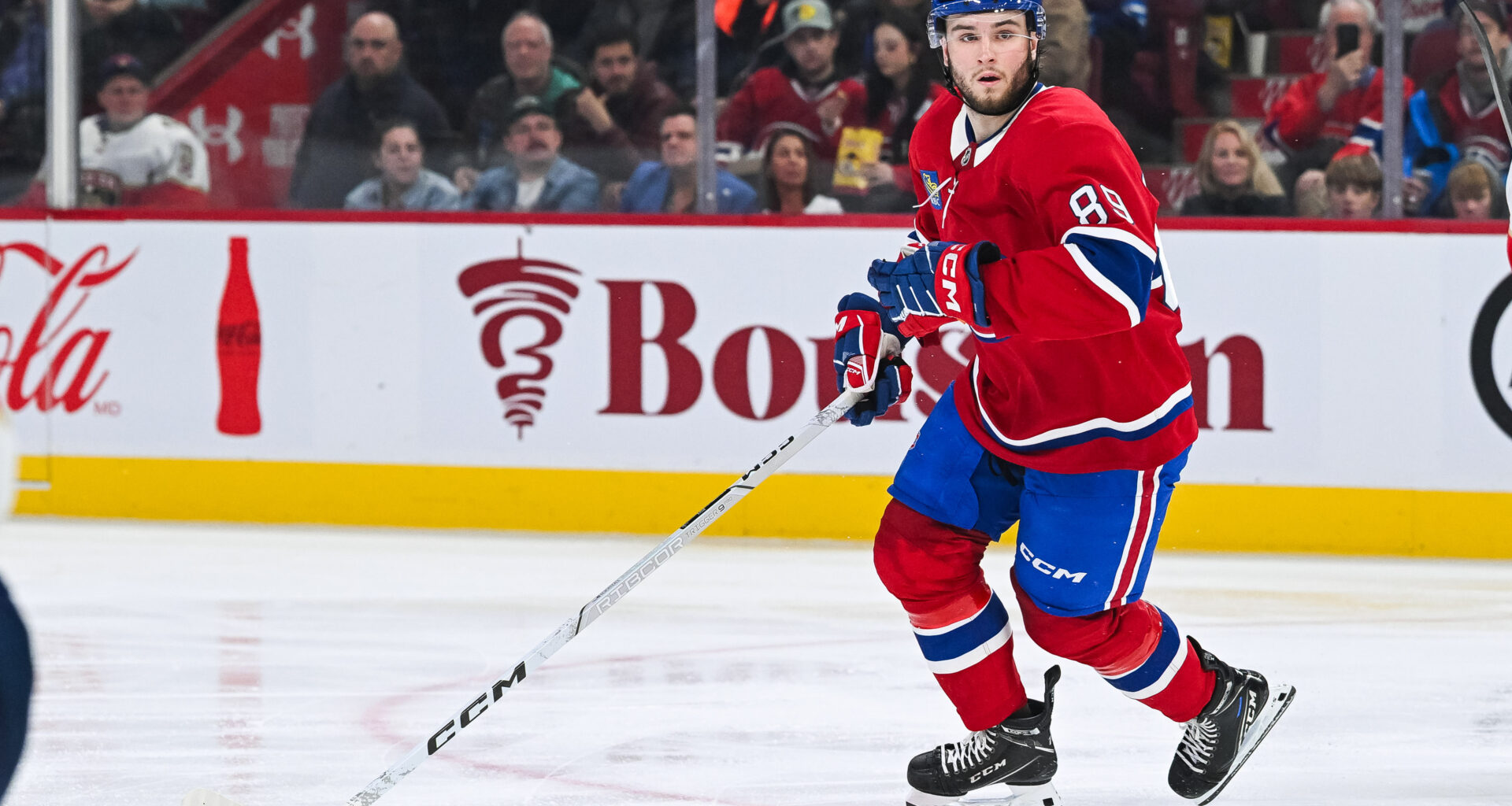 Joshua Roy's Future Uncertain Amid Canadiens-Blackhawks Trade Speculation