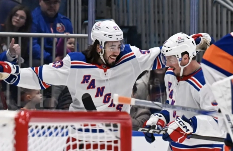 Mika Zibanejad celebrates a Rangers goal