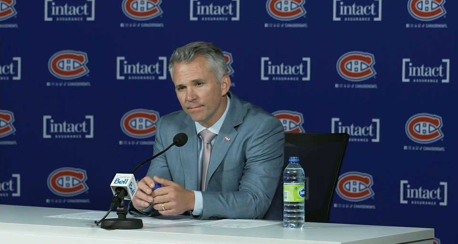 Unprecedented Scene in Detroit Involving NHL Referees Puts Martin St-Louis Front and Center