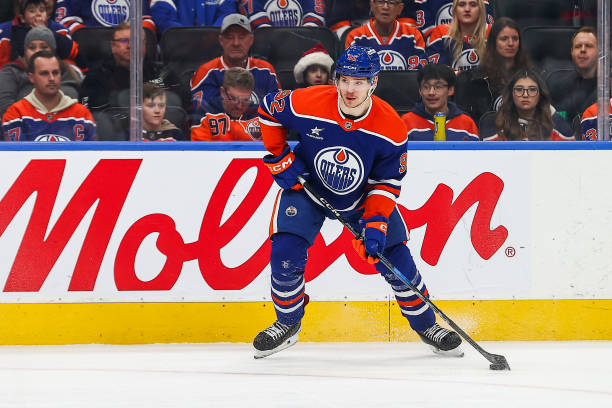 Oilers likely to lose veteran player on waivers in training camp, analyst warns