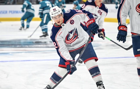 Kevin Lebanc warms up against the Sharks Kevin Lebanc warms up against the Sharks