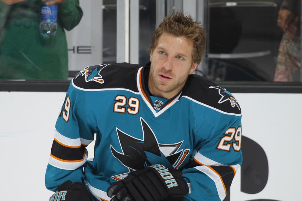 Longtime NHLer Ryane Clowe Abandons the San Jose Sharks to Join Eastern Conference Rival