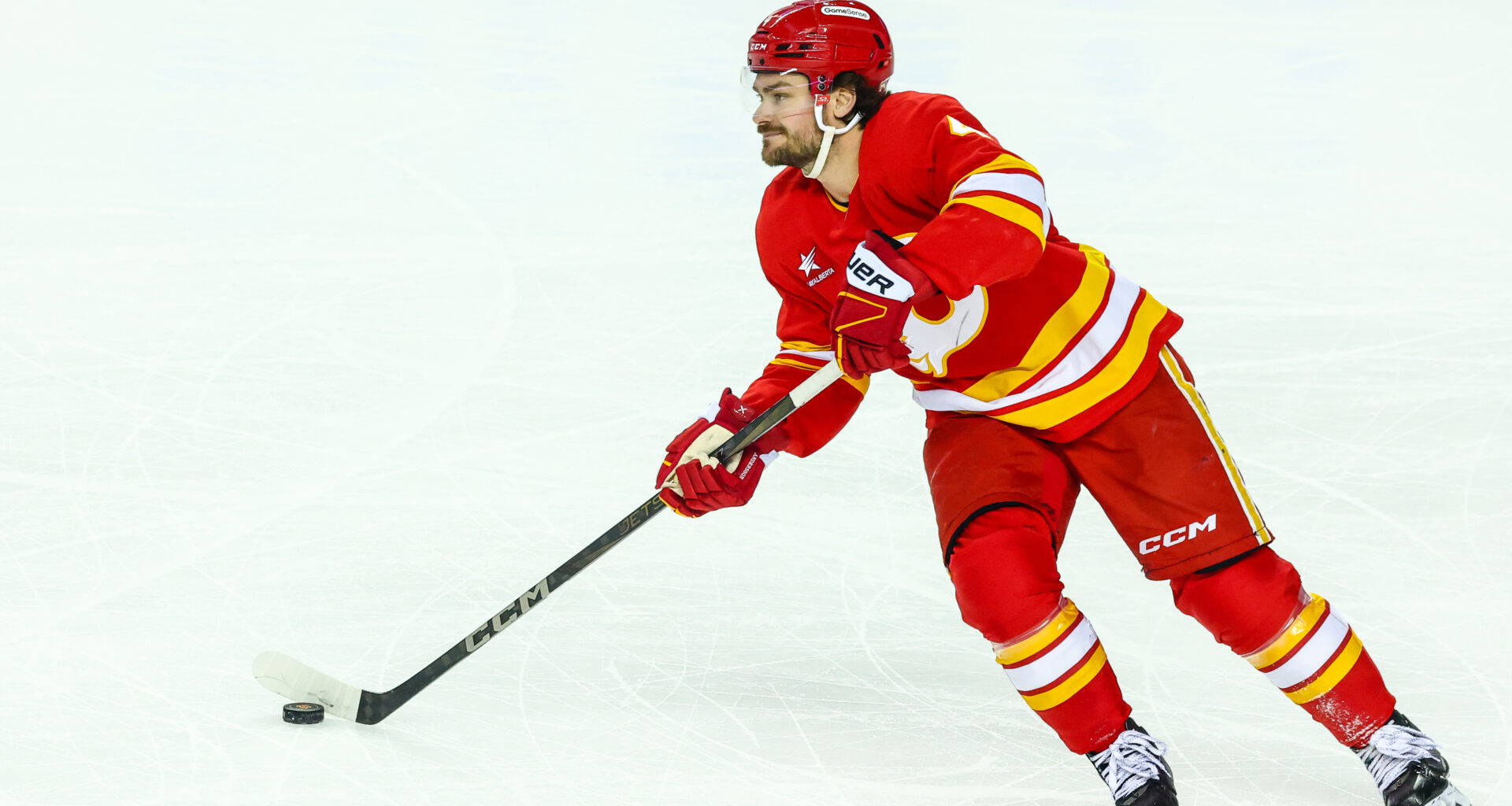 Maple Leafs Facing Competition in Trade Race for Top Defenseman