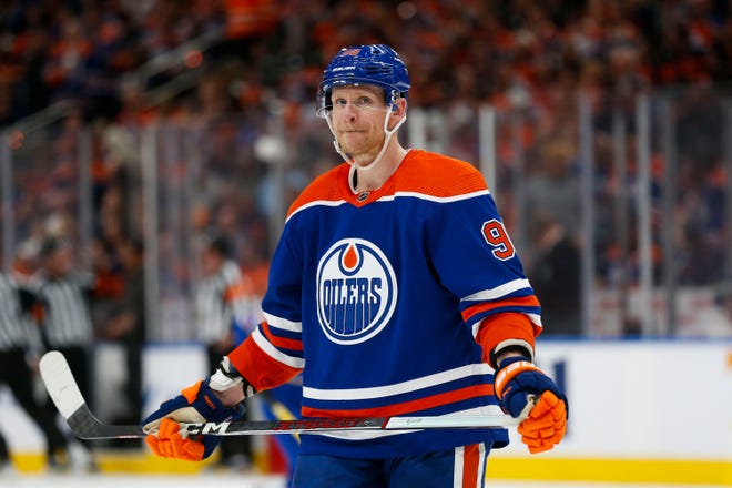 LA Kings provide first update on major injury to Corey Perry at practice