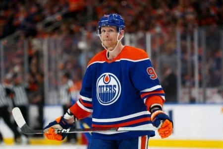 Corey Perry with the Edmonton Oilers Corey Perry with the Edmonton Oilers