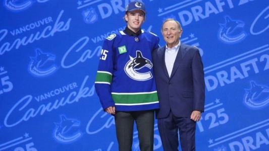 Vancouver Canucks 2025 1st-round pick Braeden Cootes