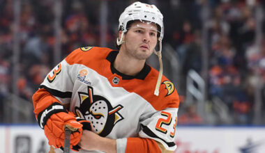 Insider Suggests Canucks May Have the Edge in Mason McTavish Trade Talks As Contract Standoff Contin