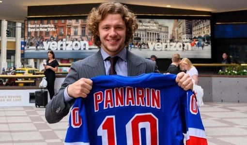 Artemi Panarin poses with a Rangers sweater Artemi Panarin poses with a Rangers sweater
