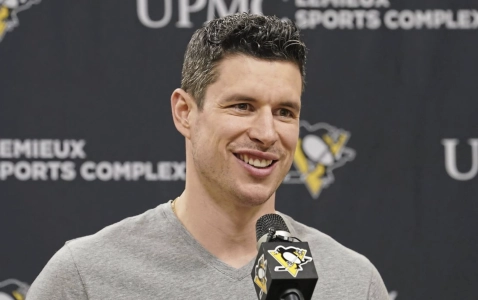 Penguins' Sidney Crosby in a presser Penguins' Sidney Crosby in a presser