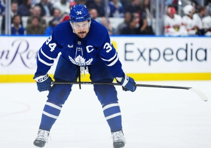 May 7, 2025; Toronto, Ontario, CAN; Toronto Maple Leafs center Auston Matthews (34) waits for the faceoff during the first period against the Florida Panthers in game two of the second round of the 2025 Stanley Cup Playoffs at Scotiabank Arena. Mandatory Credit: Nick Turchiaro-Imagn Images May 7, 2025; Toronto, Ontario, CAN; Toronto Maple Leafs center Auston Matthews (34) waits for the faceoff during the first period against the Florida Panthers in game two of the second round of the 2025 Stanley Cup Playoffs at Scotiabank Arena. Mandatory Credit: Nick Turchiaro-Imagn Images