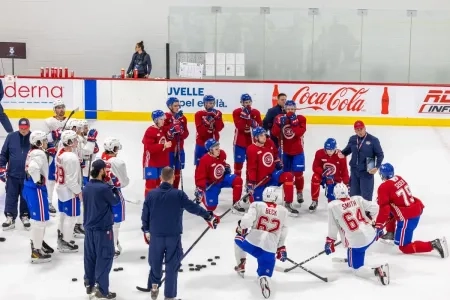 Canadiens practicing at camp