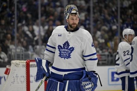 Mar 29, 2025; Los Angeles, California, USA; Toronto Maple Leafs goaltender Anthony Stolarz (41) looks on during a stoppage in play during the second period against the Los Angeles Kings at Crypto.com Arena. Mandatory Credit: Jayne Kamin-Oncea-Imagn Images
