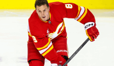 Vancouver Canucks Officially Hire Longtime NHL Defenseman Just Days After Details of His Failed Trad