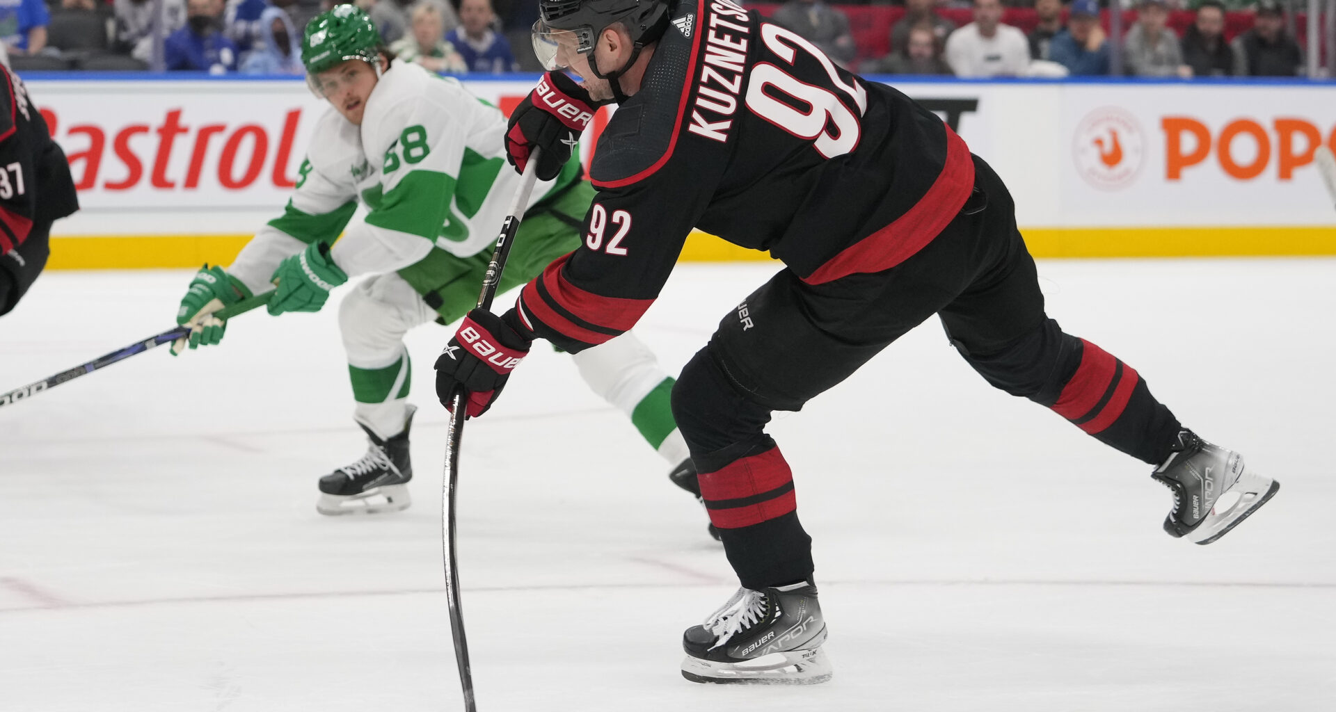 Why Evgeny Kuznetsov Has Maple Leafs Fans and Reporters Going Back and Forth