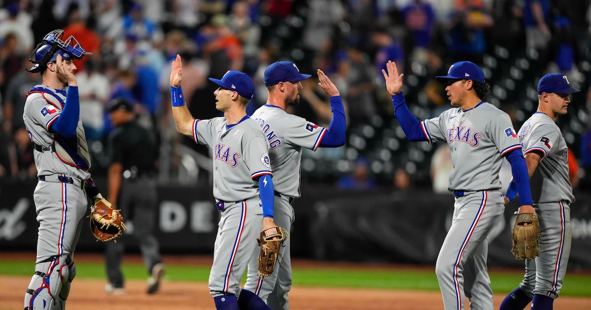 Rangers’ winning streak rolls on with late comeback, cast of contributors