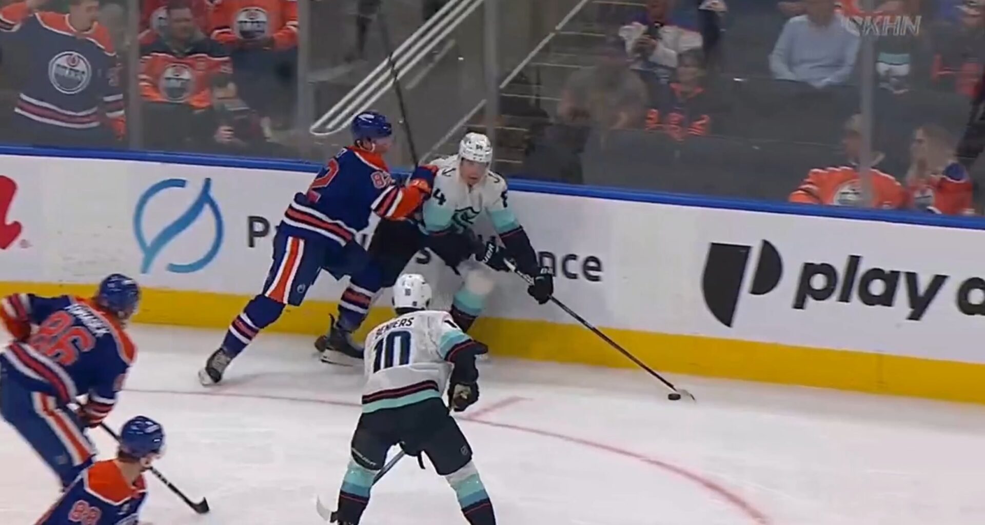 Oilers minor league defender confirmed to have injured star Kraken forward