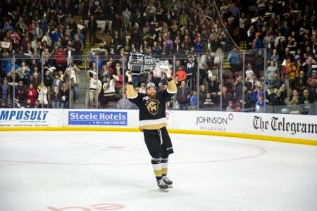 Todd Skirving hosting the Kelly Cup with the Newfoundland Growlers.