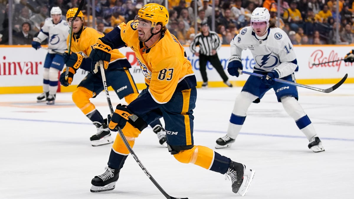 Andrew Brunette called Adam Wilsby one of Predators' 'best players' in camp
