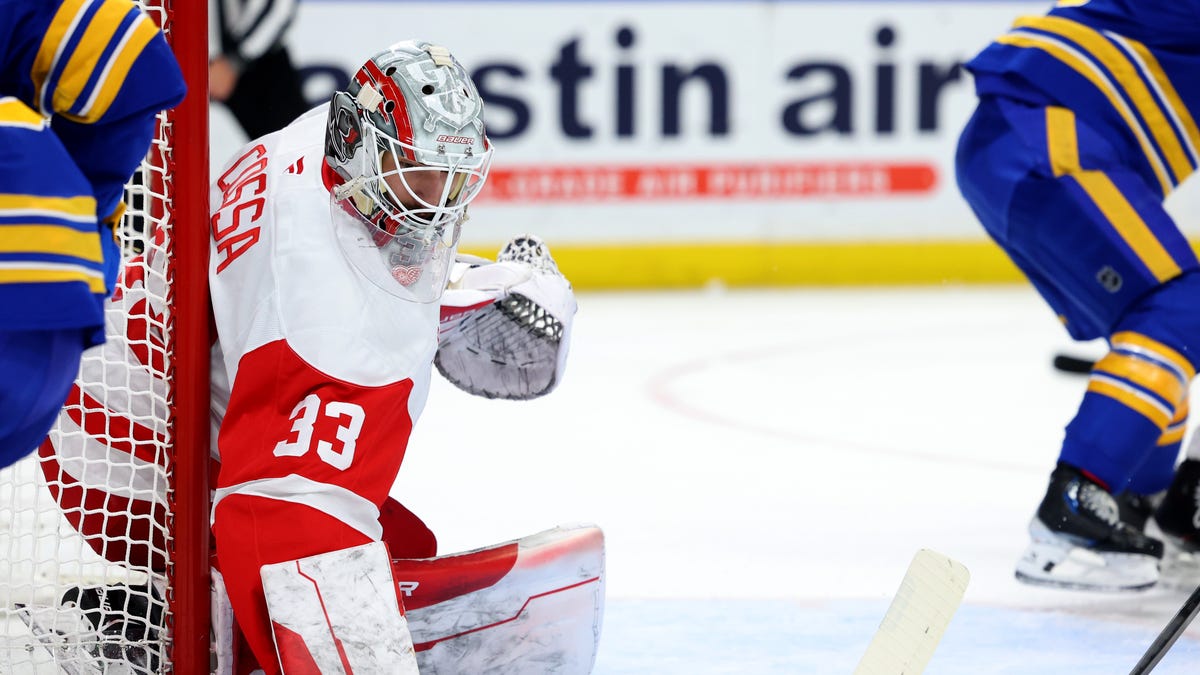Red Wings lose preseason game to Sabres despite Patrick Kane goal