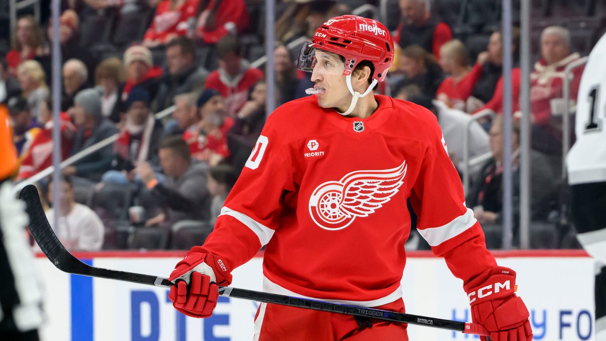 Red Wings 'slow and sloppy', lose third straight preseason game