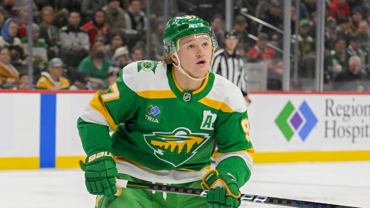 Wild's Kirill Kaprizov rejects record contract extension, per report