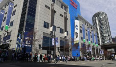 Vancouver Canucks scramble to finish seat replacements after fan backlash