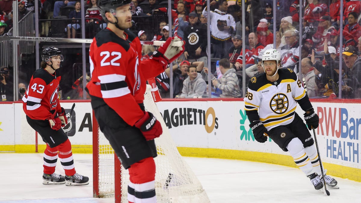 NJ Devils miss chance to clinch playoff spot in loss to Bruins