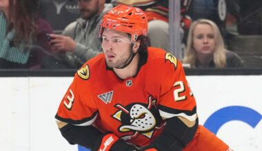 Mason McTavish, Ducks reach contract agreement