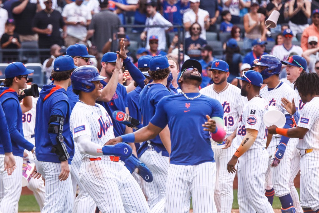 Pete Alonso's 10th inning walk-off homer ends Mets' 8-game skid