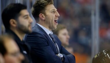 Ryane Clowe rejoins New York Rangers after leaving San Jose Sharks