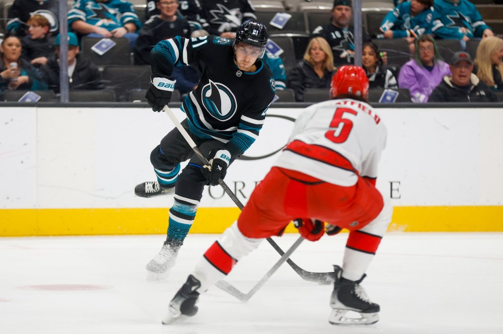 San Jose Sharks' Mike Grier has new approach to NHL trade deadline