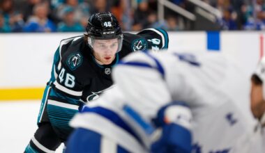 San Jose Sharks' Cam Lund injured in rookie game vs. Anaheim Ducks