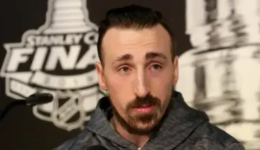 NHL News: Former teammate of Brad Marchand on runner-up Bruins' team reportedly an ideal fit for Elias Pettersson's Canucks