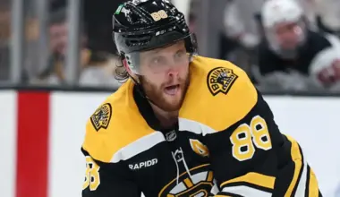 NHL News: Bruins' David Pastrnak makes clear statement on knee issue as training camp begins