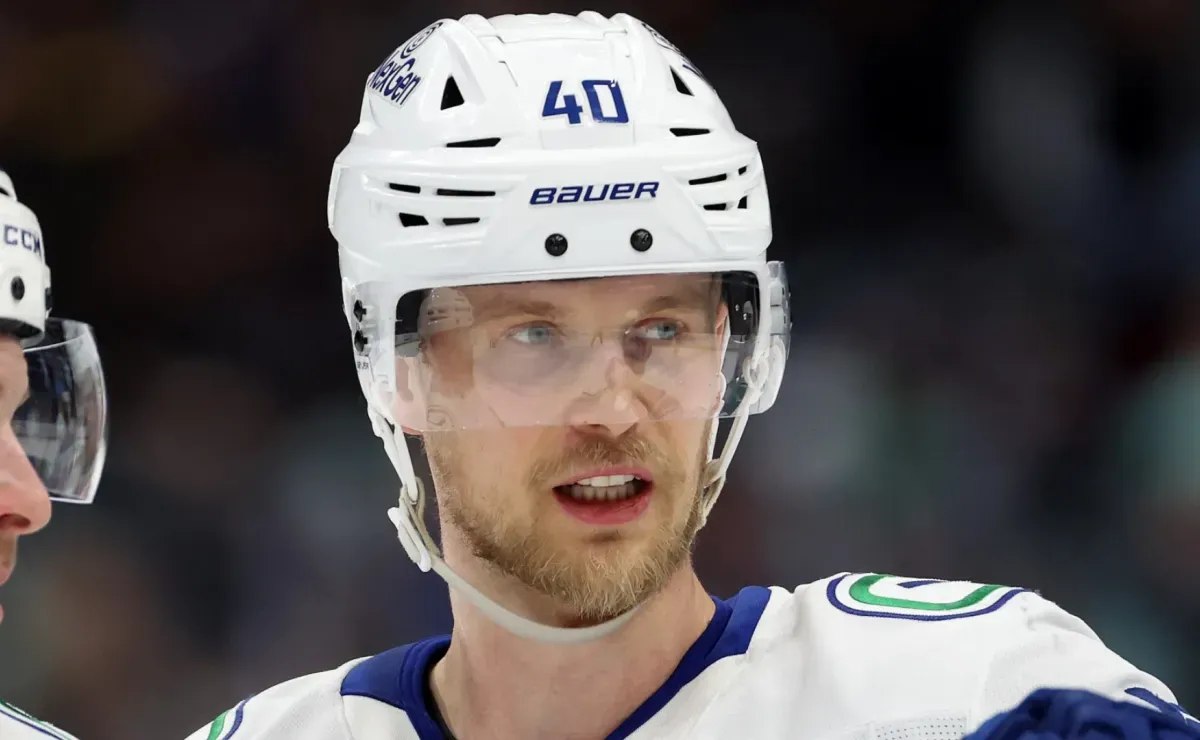 NHL News: Canucks reportedly set to resume search for help around Elias Pettersson